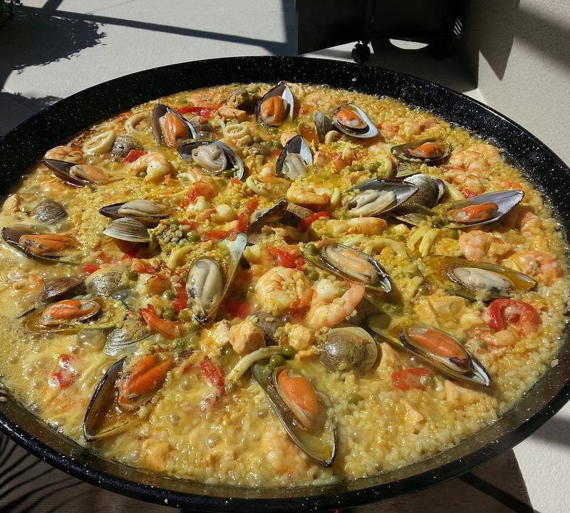 Paella ( mix rijstgerecht)