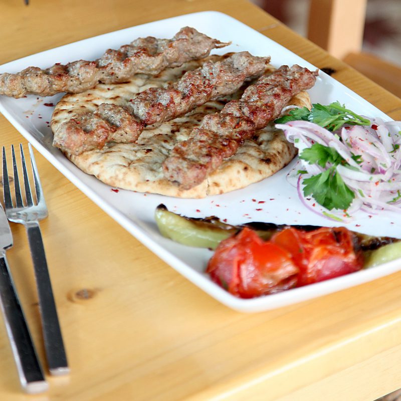 Kabab koobideh ( Iraans grillkebab)
